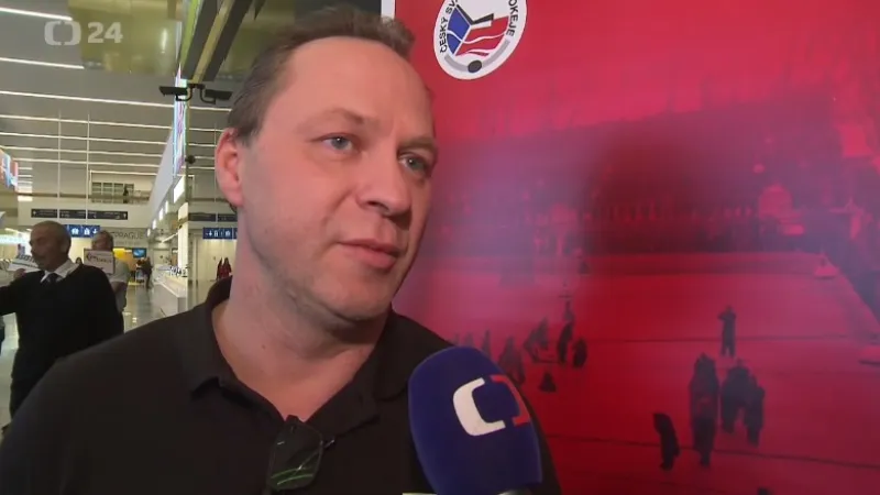 Čeští hokejisté do 18 let se vrátili z MS