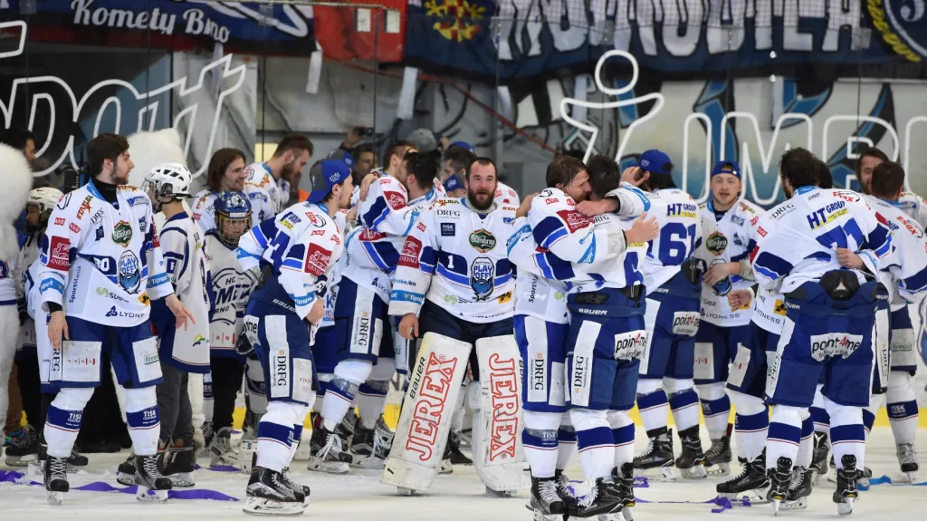 Hokejisté Brna slaví vítězství v extralize