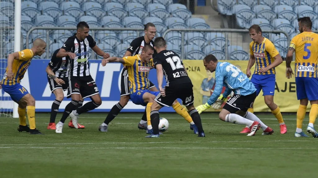 Duel Opavy s Českými Budějovicemi