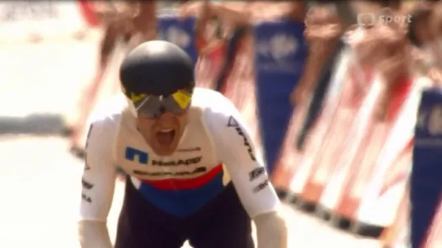 Dojezd Jana Bárty v časovce