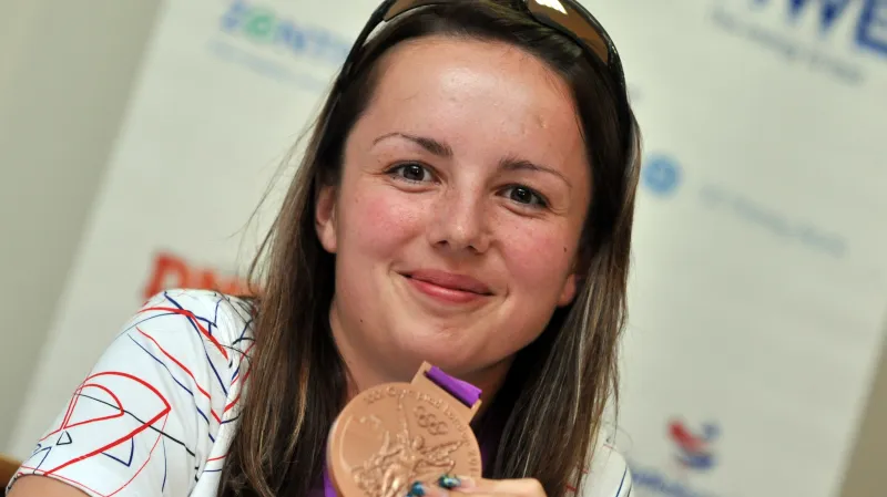 Adéla Bruns Sýkorová s bronzovou medailí z Londýna