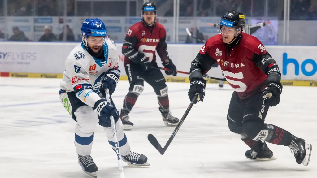 Jakub Krejčík v utkání s Kladnem