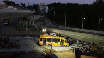 Zřícený most v Belo Horizonte