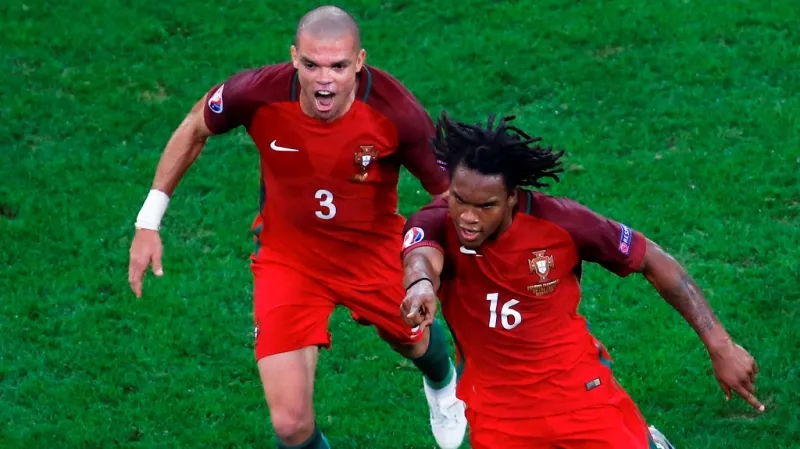 Renato Sanches a Pepe