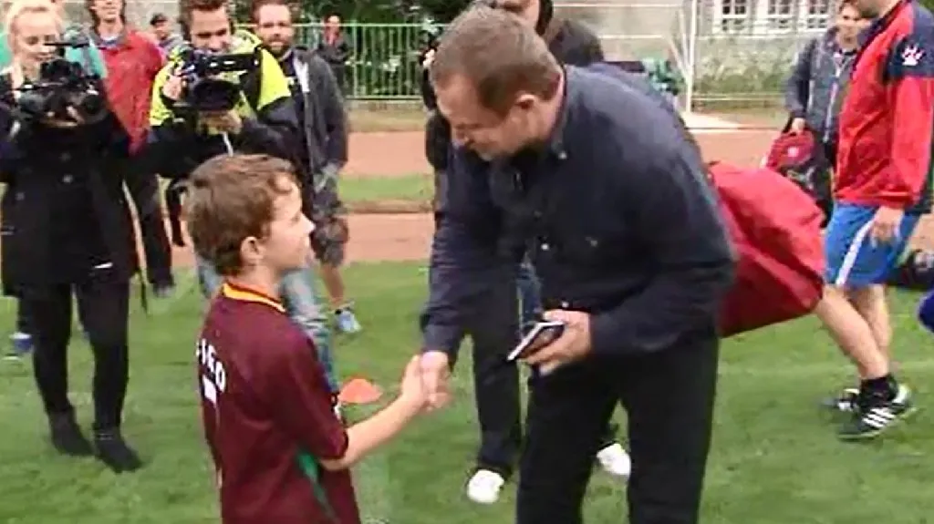 Jubilejnímu členovi FAČR gratuloval Vrba