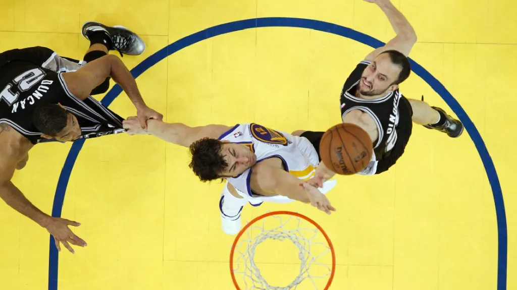Utkání Golden State - San Antonio