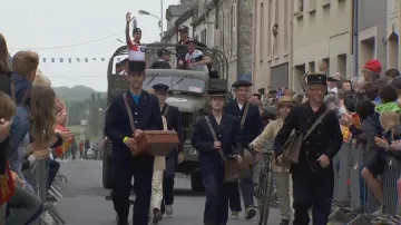 Záznam slavnostního představení týmů Tour de France