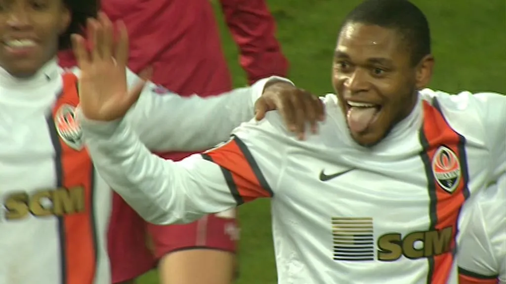 Kontroverzní gól v utkání Nordsjaelland - Doněck