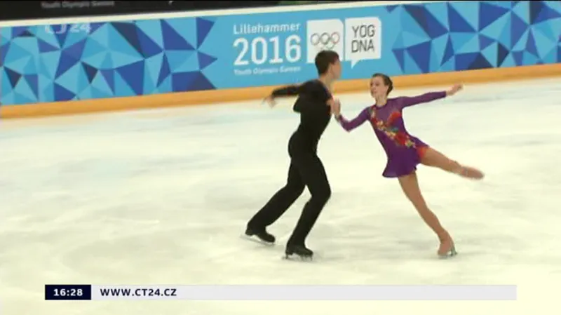 Krasobruslaři Dušková a Bidař mají stříbro z olympiády mládeže