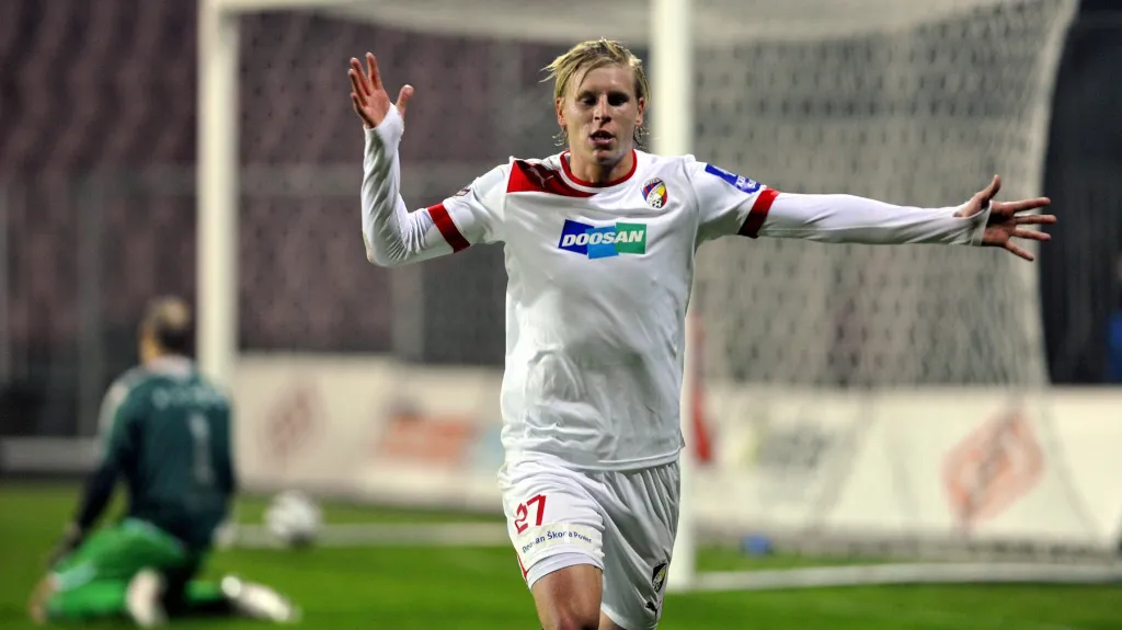 František Rajtoral slaví vyrovnávací gól