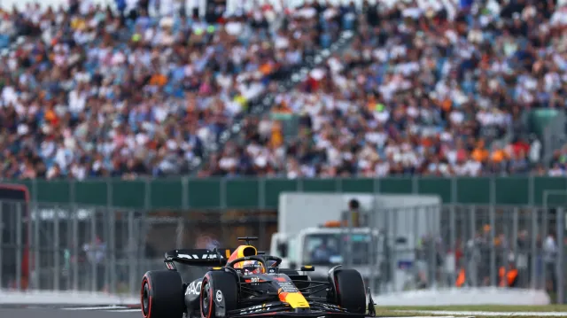 Verstappen vyhrál kvalifikaci na Silverstonu