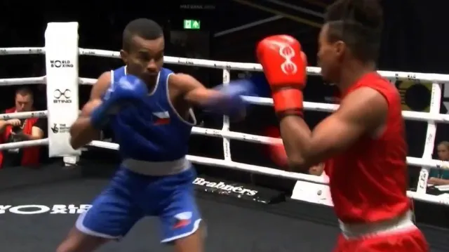 Utkání 2. kola MS v boxu Okazawa – Soquessa