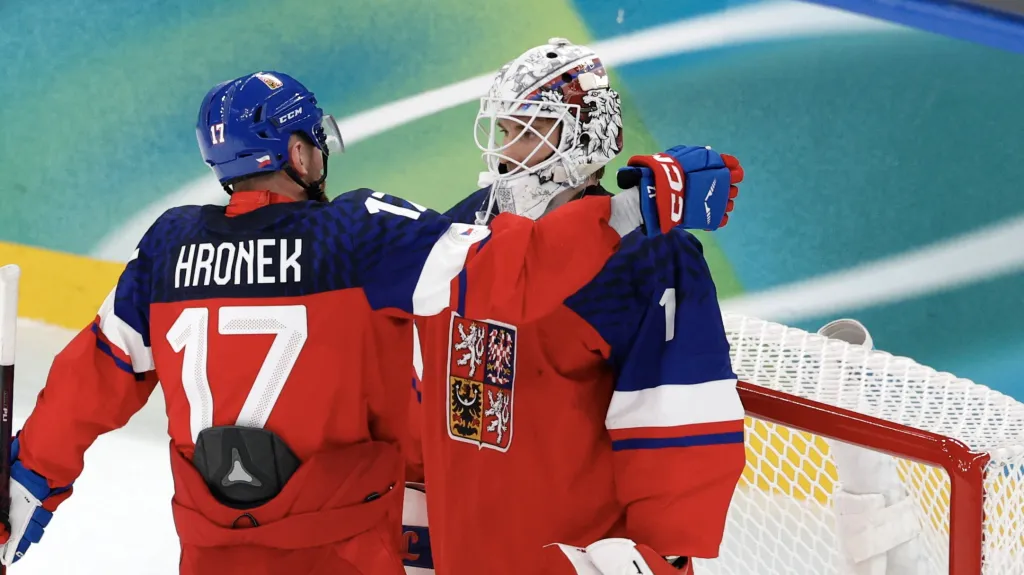 Filip Hronek a Lukáš Dostál