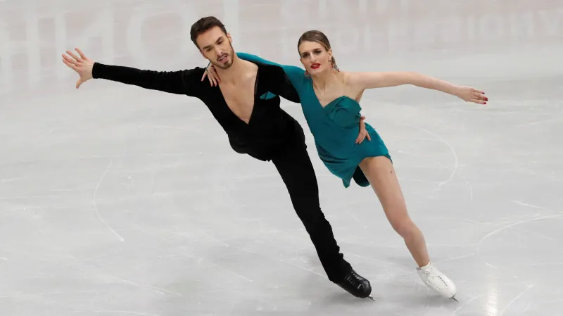 Rytmický tanec na ME v podání páru Papadakisová - Cizeron
