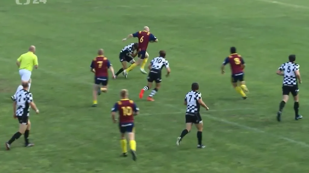 Ve finále sedmičkového ragby Sparta přetlačila Tatru Smíchov 19:17