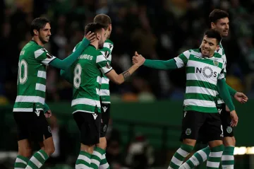 Slavící fotbalisté Sportingu