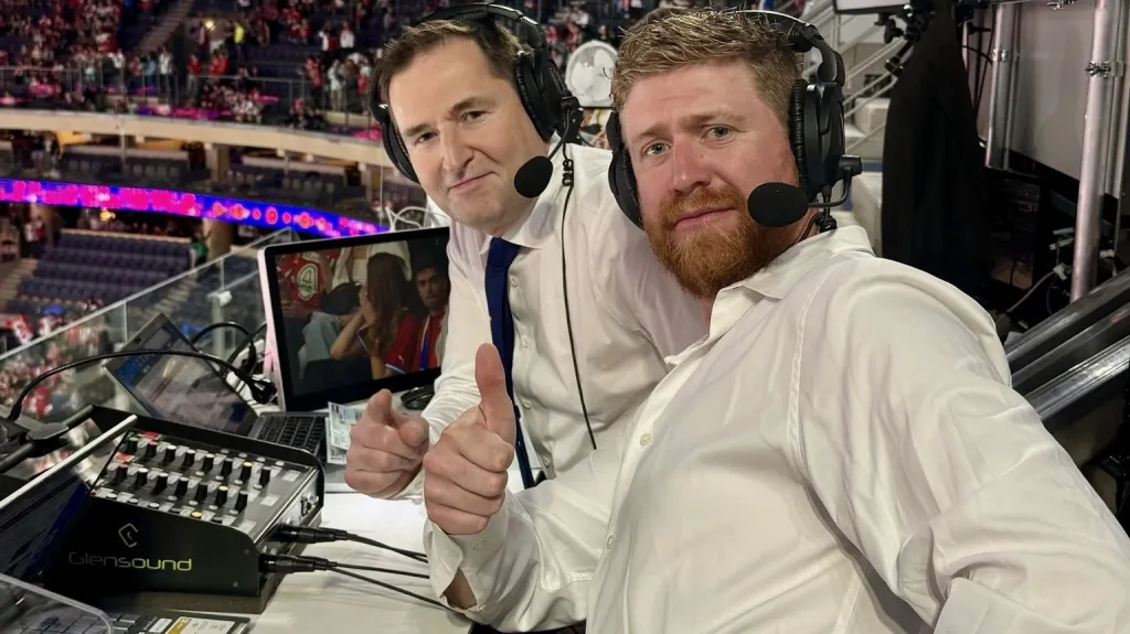 Robert Záruba s Jakubem Voráčkem na komentátorské pozici