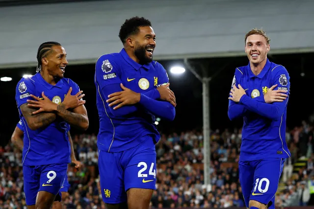 Nejrychlejší gól, Alonsova vítězná premiéra. Chelsea načala sezonu úspěšně