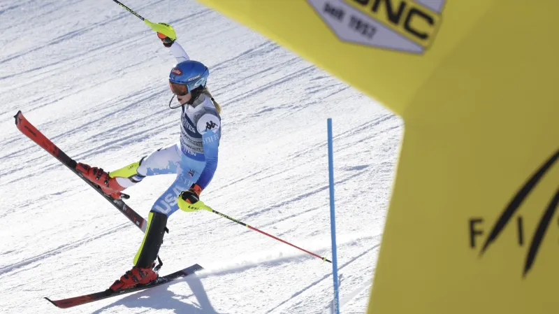 Vítězný slalom Brignoneové a nedokončená jízda Shiffrinové