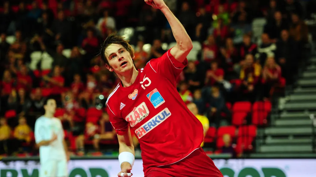 Milan Kotrč z Dukly slaví vstřelenou branku