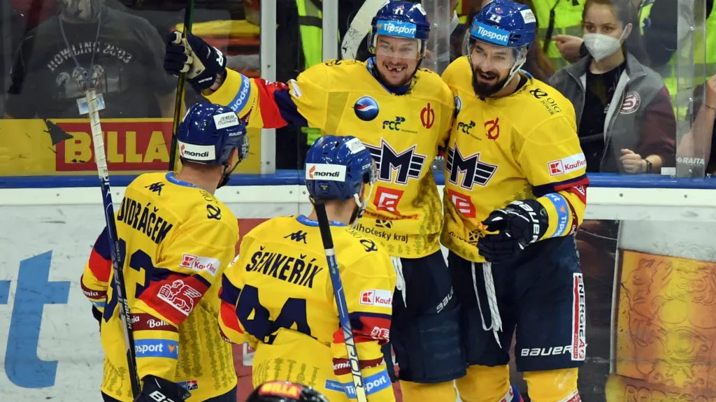 Radující se hráči Českých Budějovic