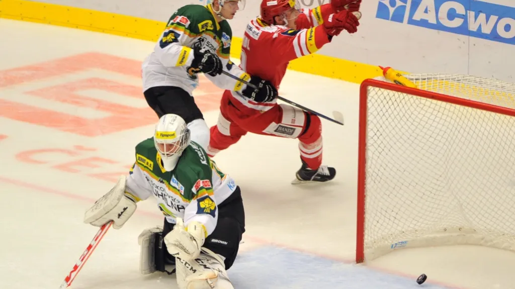 Utkání Třinec - Karlovy Vary