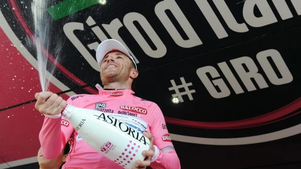Luca Paolini slaví v růžovém