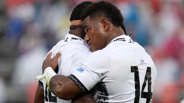 Anglie – Fidži: Vyrovnání Fidži v dramatickém závěru