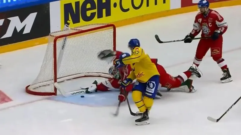 Moment utkání Česko – Švédsko: Willův zákrok na brankové čáře