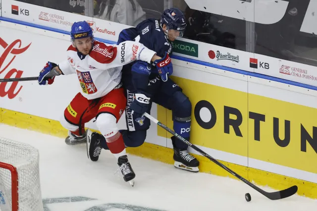 Zraněný Beránek přišel o roli náhradníka pro Milán. Šimkův start je ohrožený, přidal Rulík