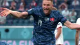 Gól v utkání Polsko – Slovensko: Škriniar - 1:2 (69. min.)