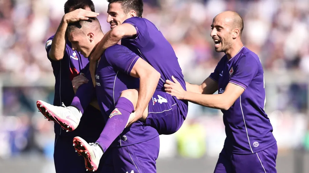 Slavící fotbalisté Fiorentiny