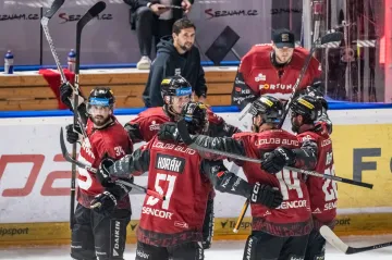 Spartu táhl za prodloužením série elitní útok, v Pardubicích se bude hrát sedmý zápas