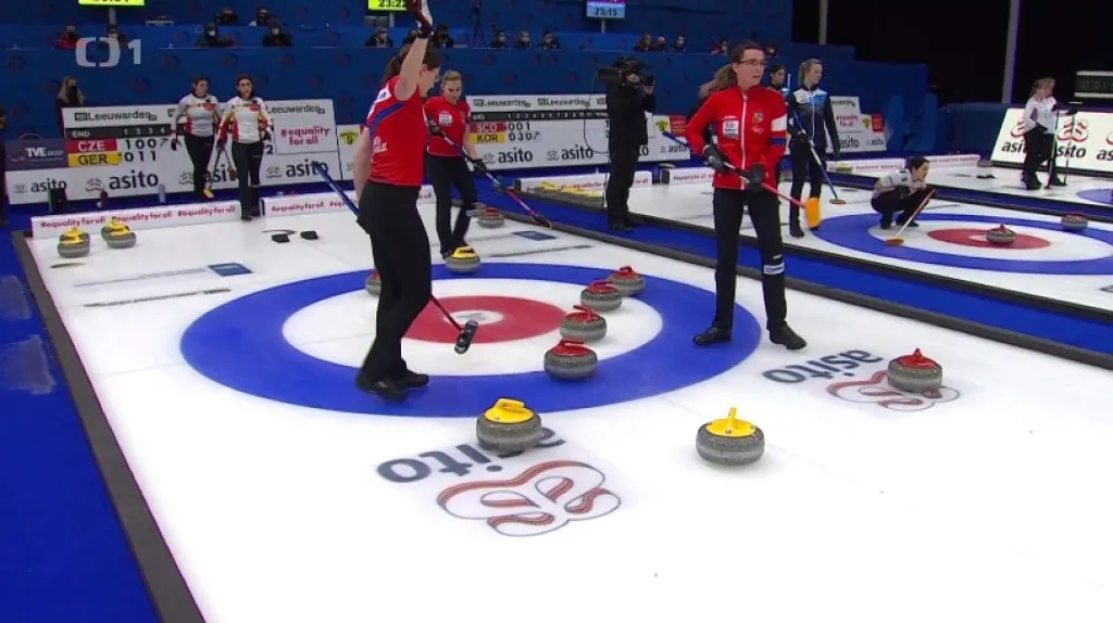 Curlerky získaly na olympijské kvalifikaci první výhru