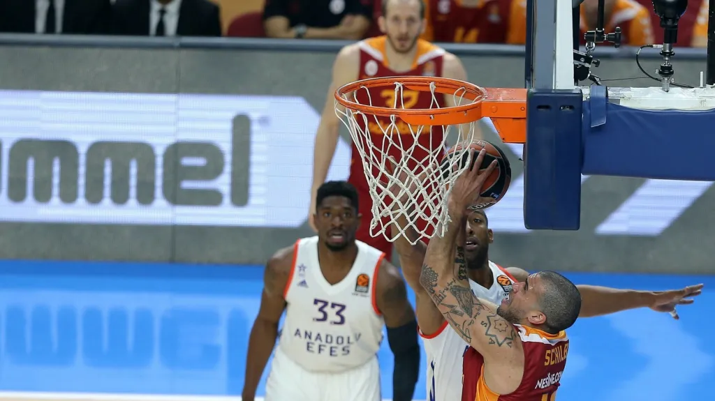 Blake Schilb v dresu Galatarasaye