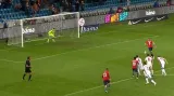 Gól v utkání Norsko - Česko: Söderlund z pen. - 1:1 (55. min.)