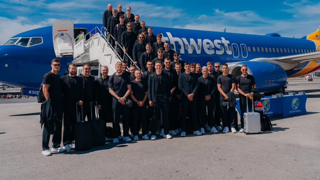 Čeští fotbalisté před cestou do Dallasu