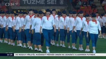 Jedenáct tisíc cvičenců se představilo během čtvrtečních hromadných skladeb