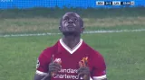 Gól v utkání Sevilla - Liverpool: Mané - 0:2 (22. min.)