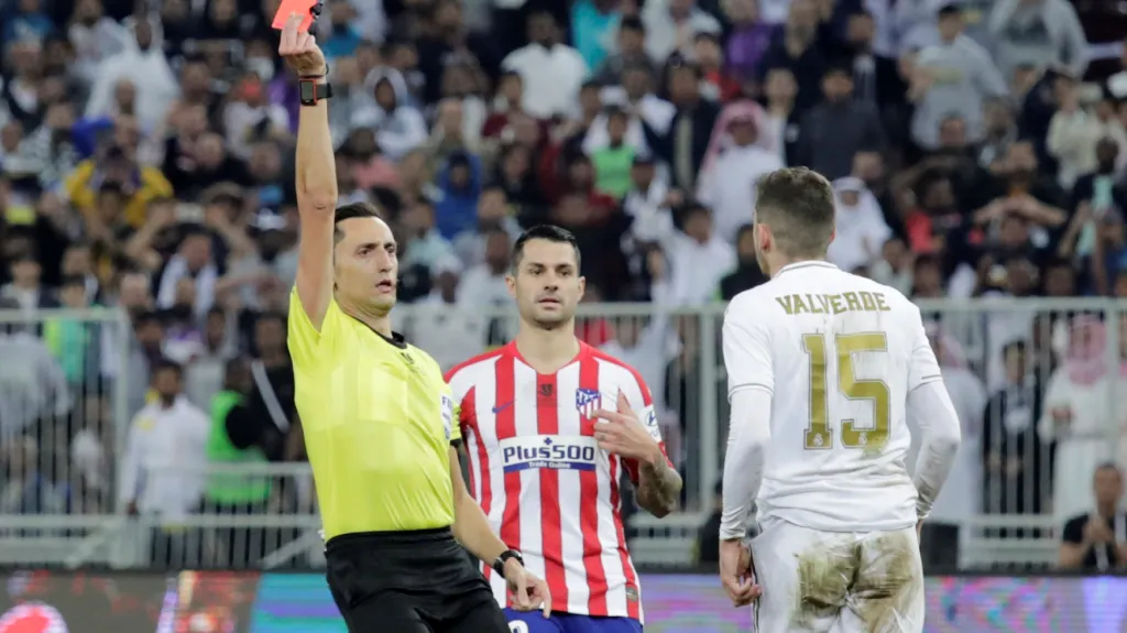 Federico Valverde z Realu Madrid vidí červenou kartu