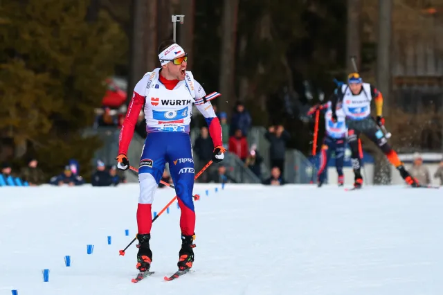 Štafeta biatlonistů SP v Ruhpoldingu