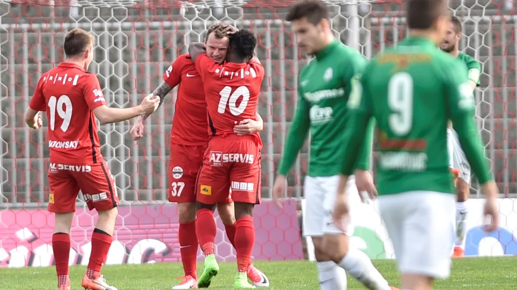 Jakub Řezníček slaví druhou branku v síti Jablonce