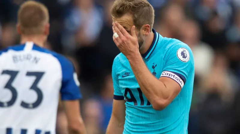 Zklamaný kapitán Tottenhamu Harry Kane