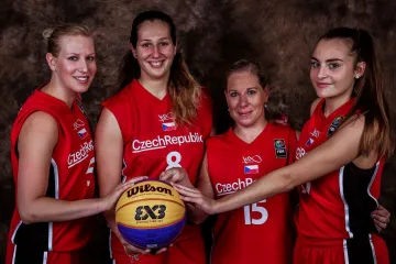 Mistryně světa z trojkového basketbalu