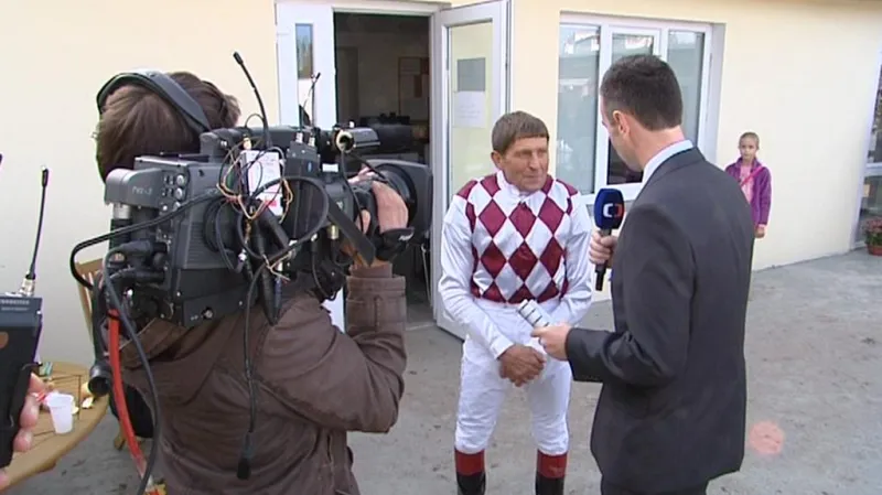 Reportáž Erika Knajfla - Váňa na Velké pardubické