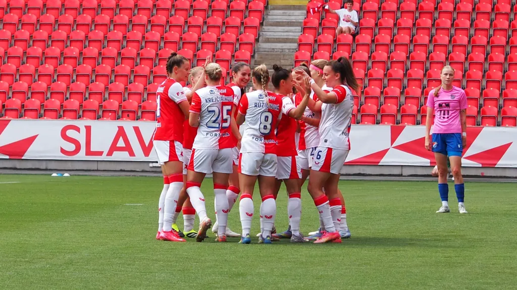 Radost fotbalistek Slavie