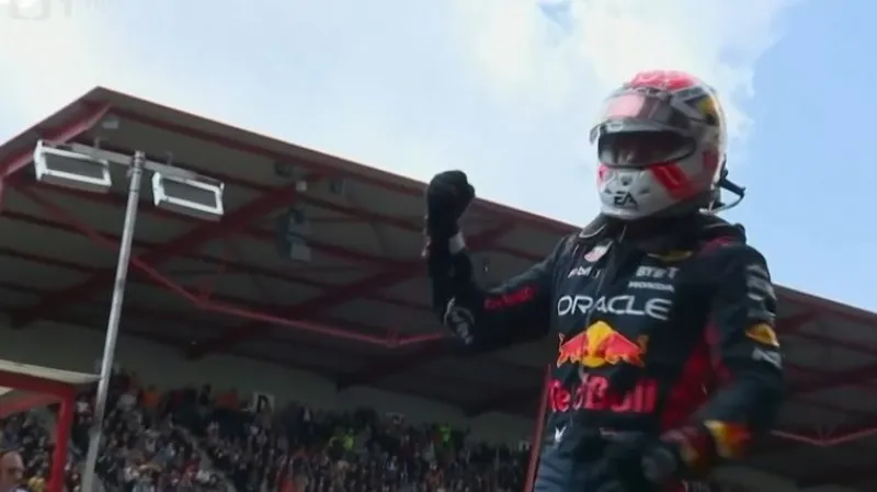 Max Verstappen získal ve Spa desáté vítězství sezony