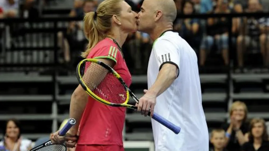 Tenisový pár Steffi Grafová a Andre Agassi