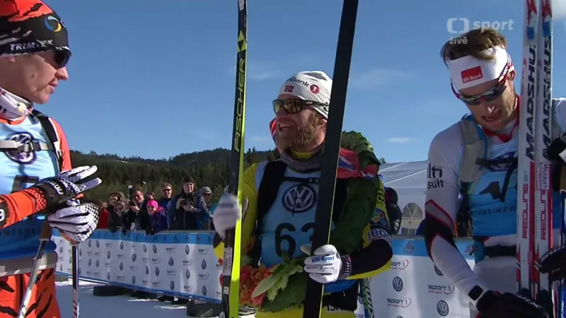 Sundby slaví vítězství na norském Birkebeinerrennetu