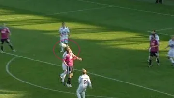 Střet Víta Beneše s Peterem Černákem